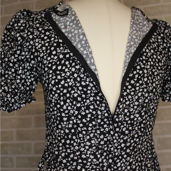 Floral dress - Picture 5 of 5